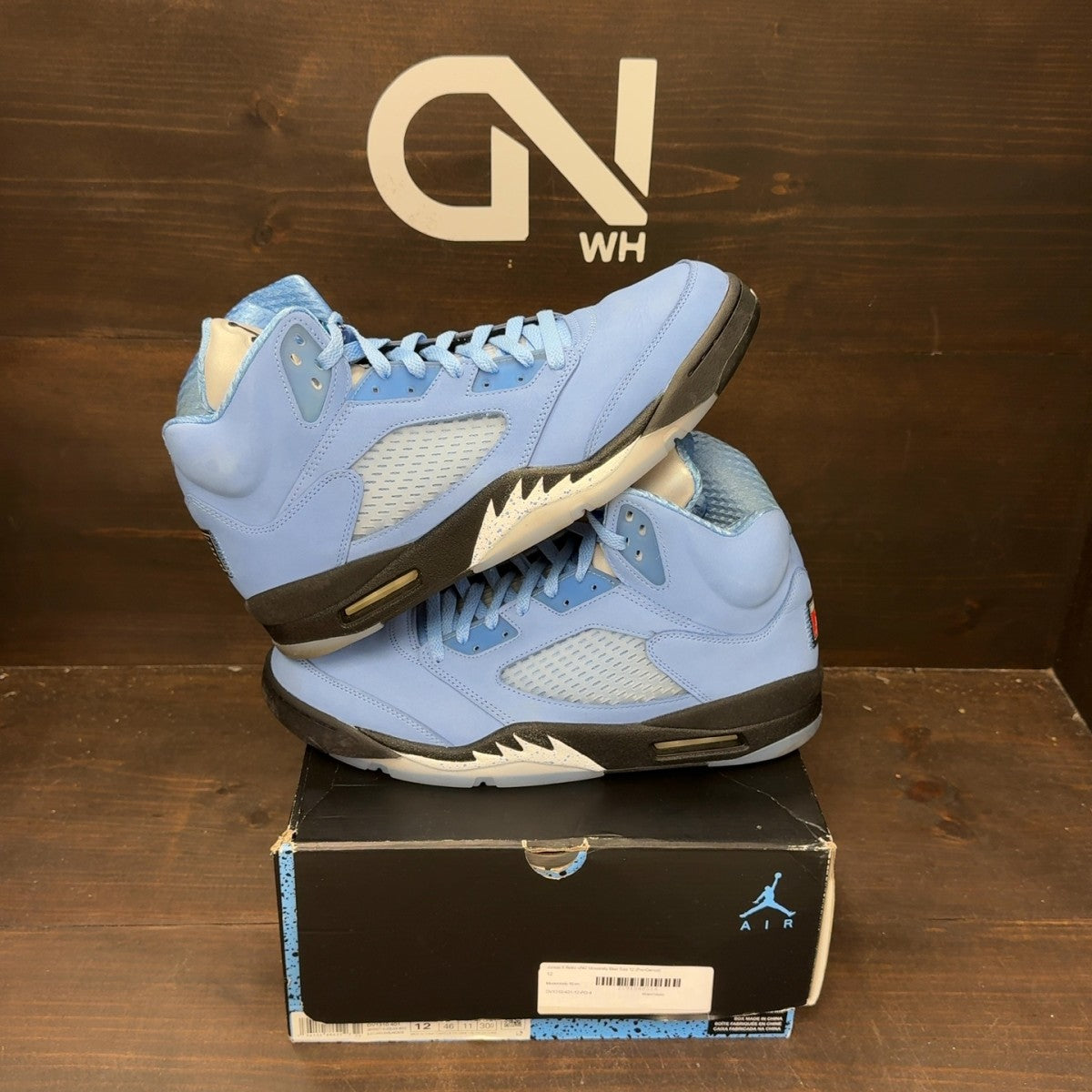 Jordan 5 Retro UNC University Blue - Image 1