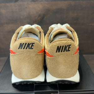 Nike Daybreak Vegas Gold College Orange - Image 4