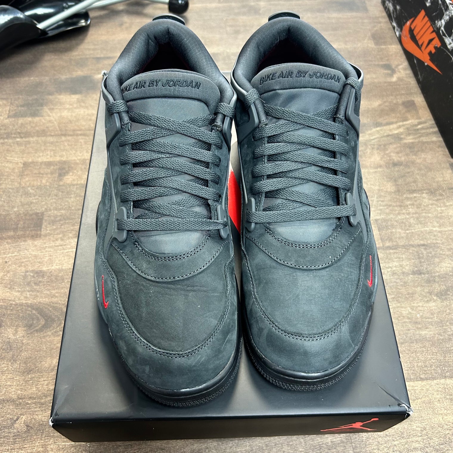 Nigel Sylvester Driveway Grey Jordan 4 RM (USED)