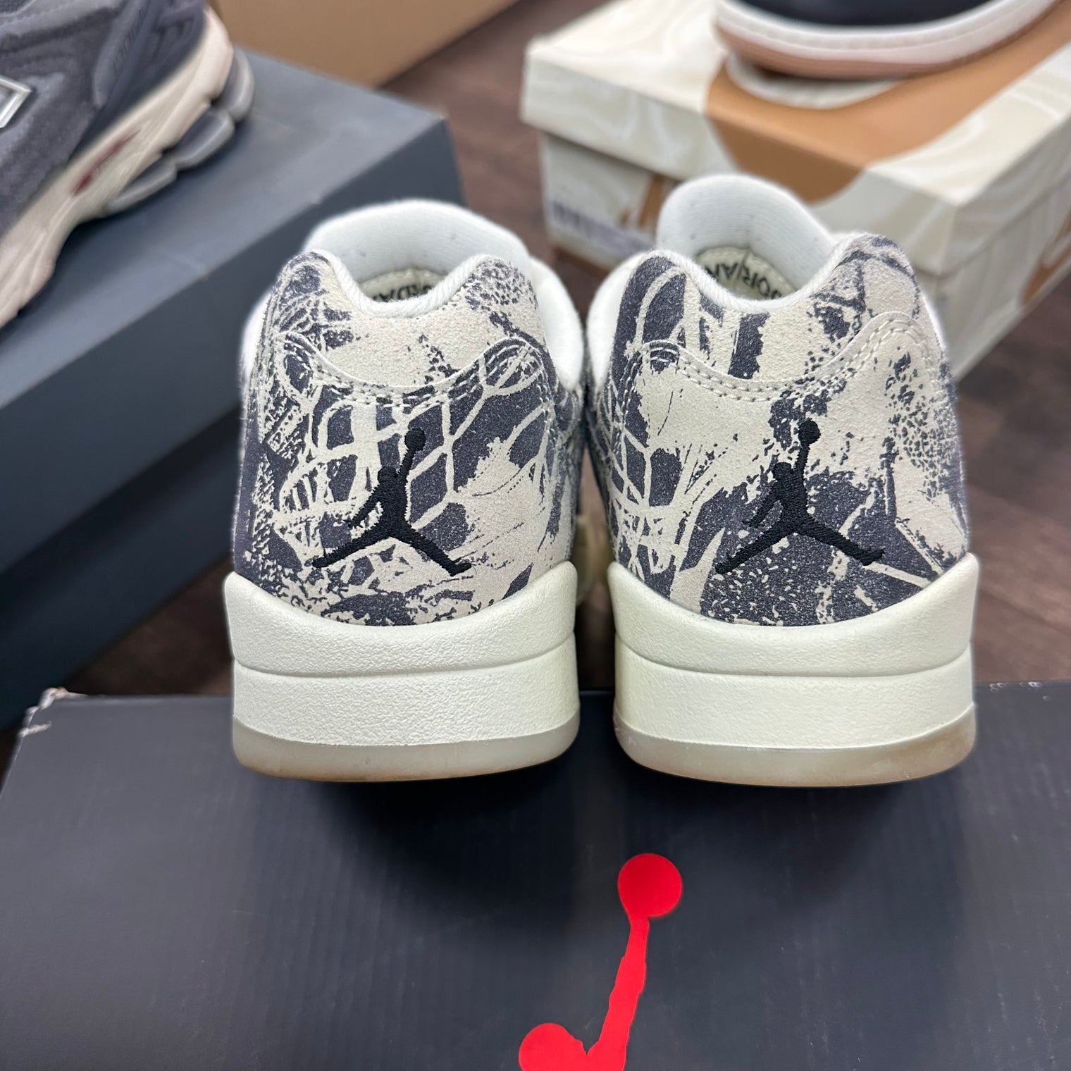 Expressions Jordan 5 Low (W) (USED)