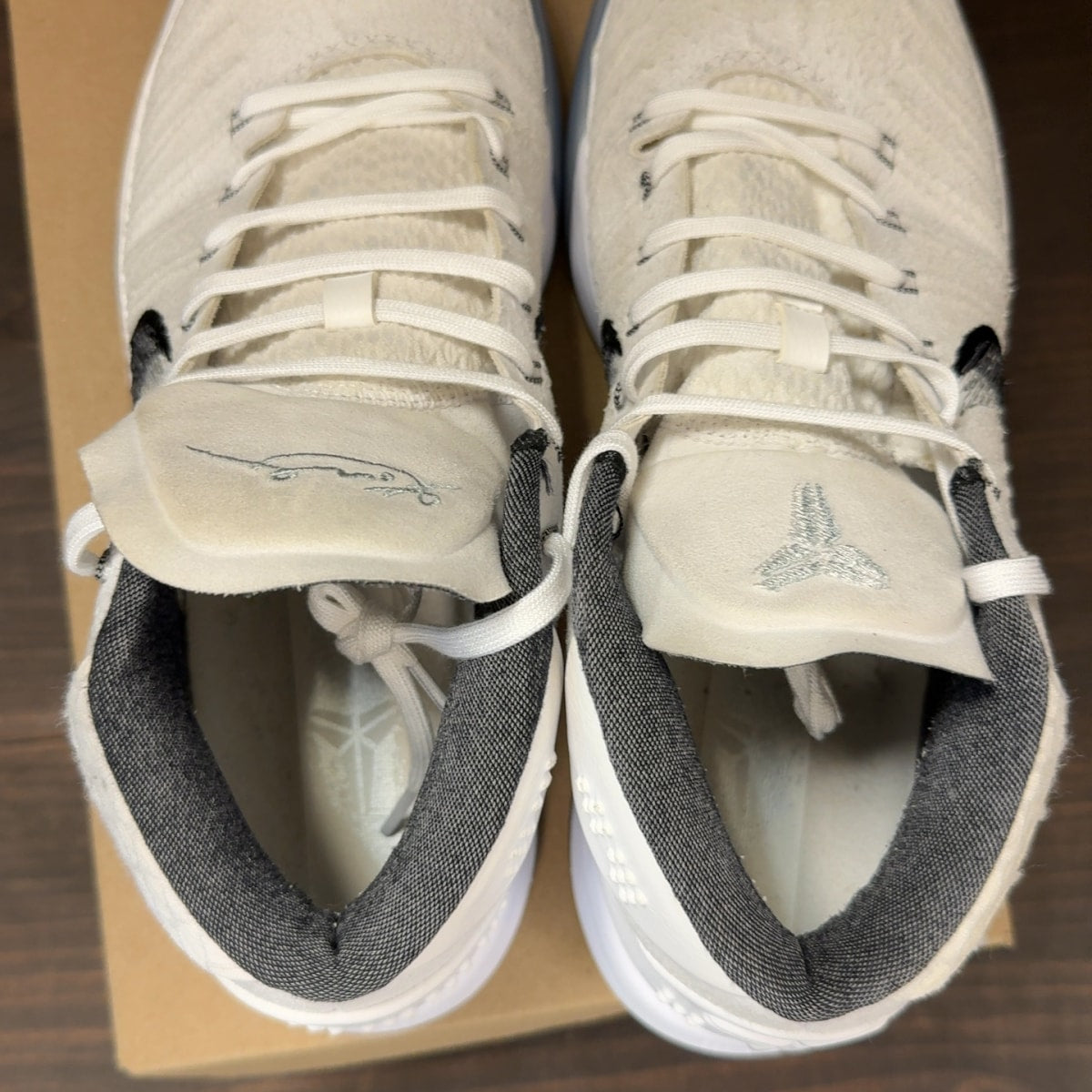 Nike Kobe A.D. Mid White Ice Size 9 (Pre-Owned) - Image 5