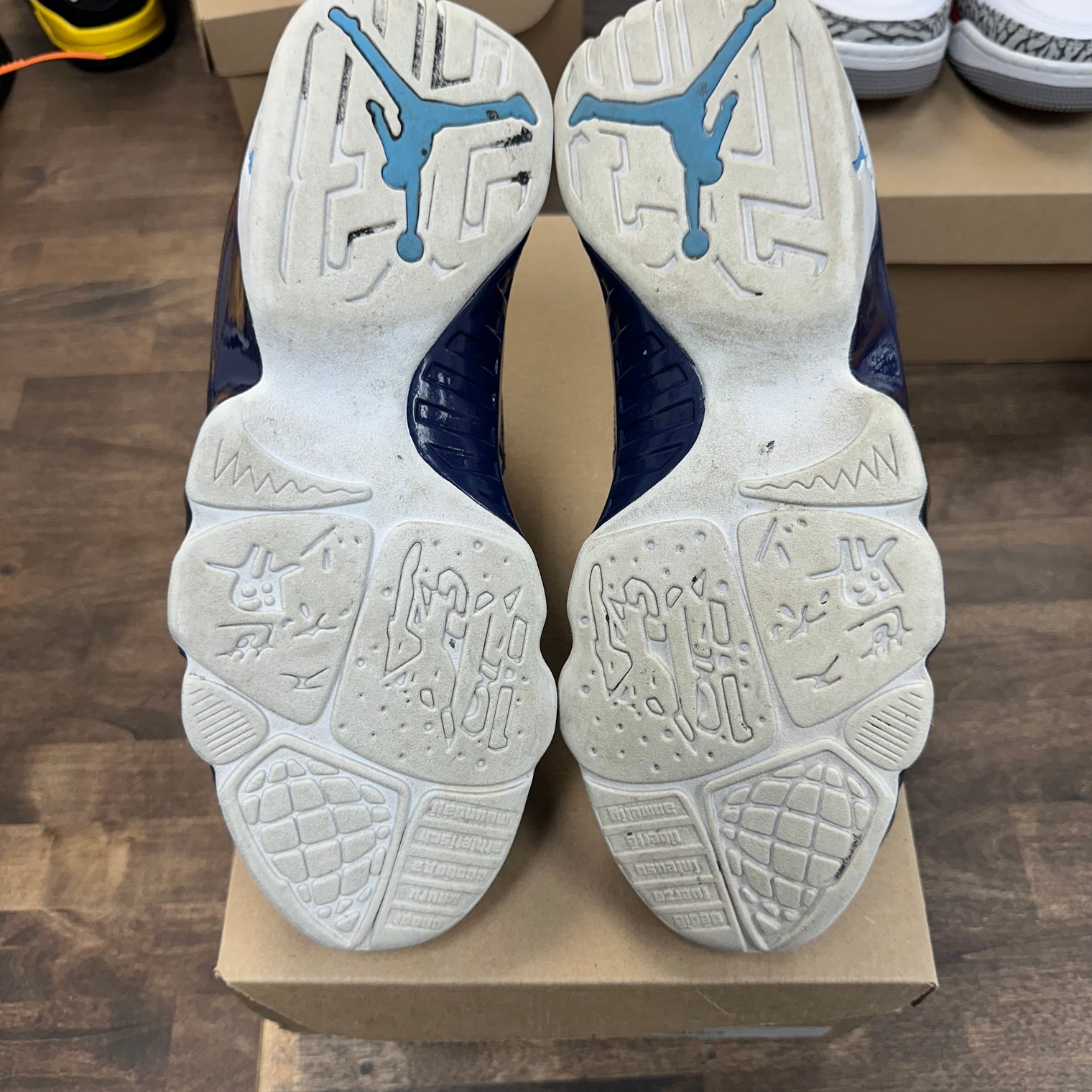 Pearl UNC Jordan 9 (USED,No Box)