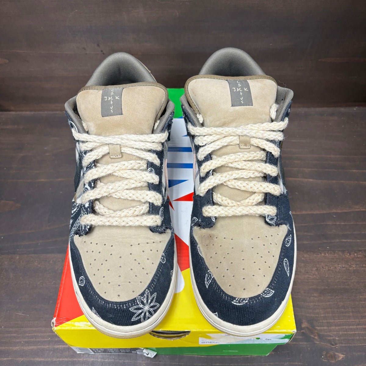 Nike SB Dunk Low Travis Scott - Image 4