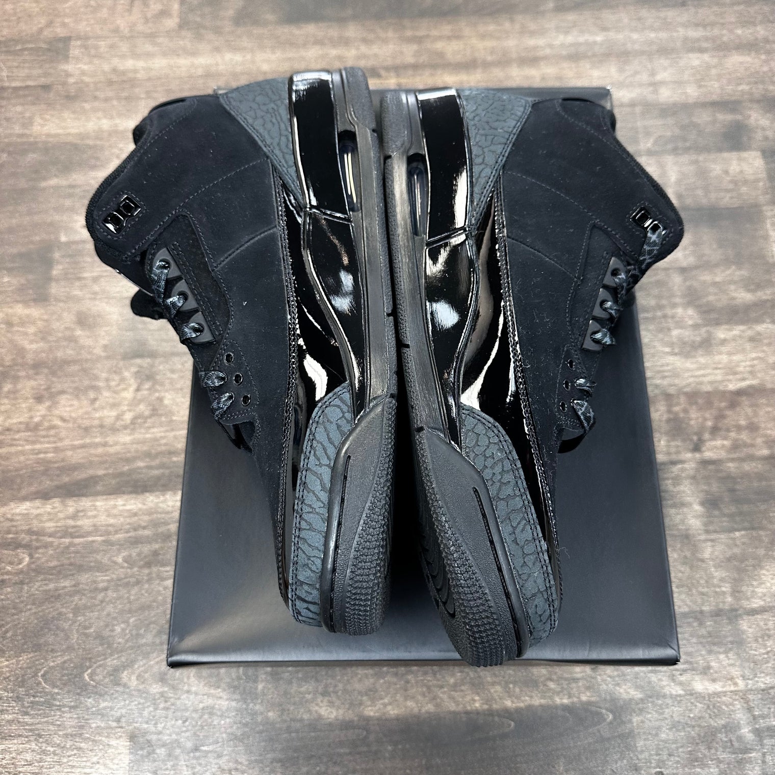 Black Cat Jordan 3 (2025) (USED)