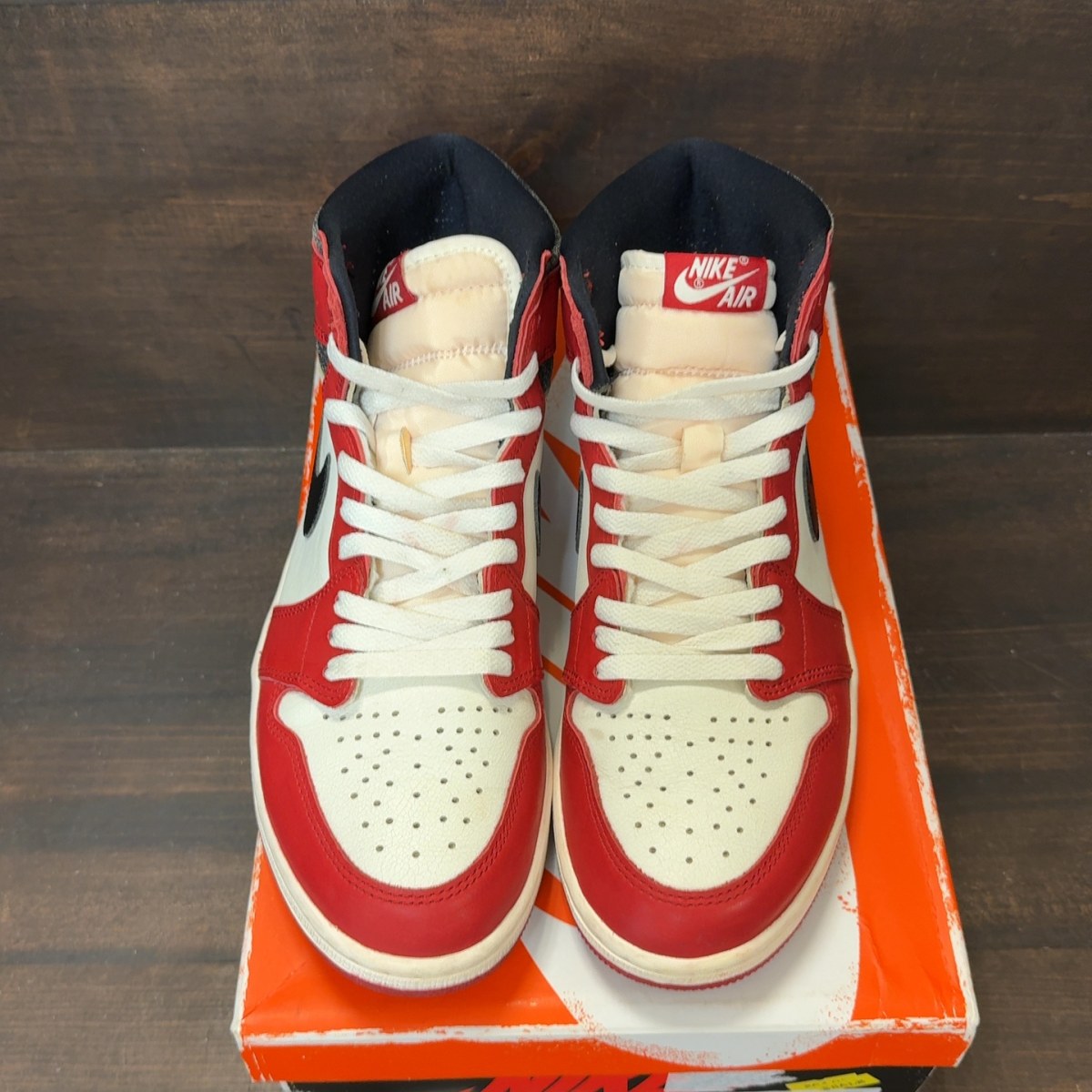 Jordan 1 Retro High OG Chicago Lost and Found - Image 3