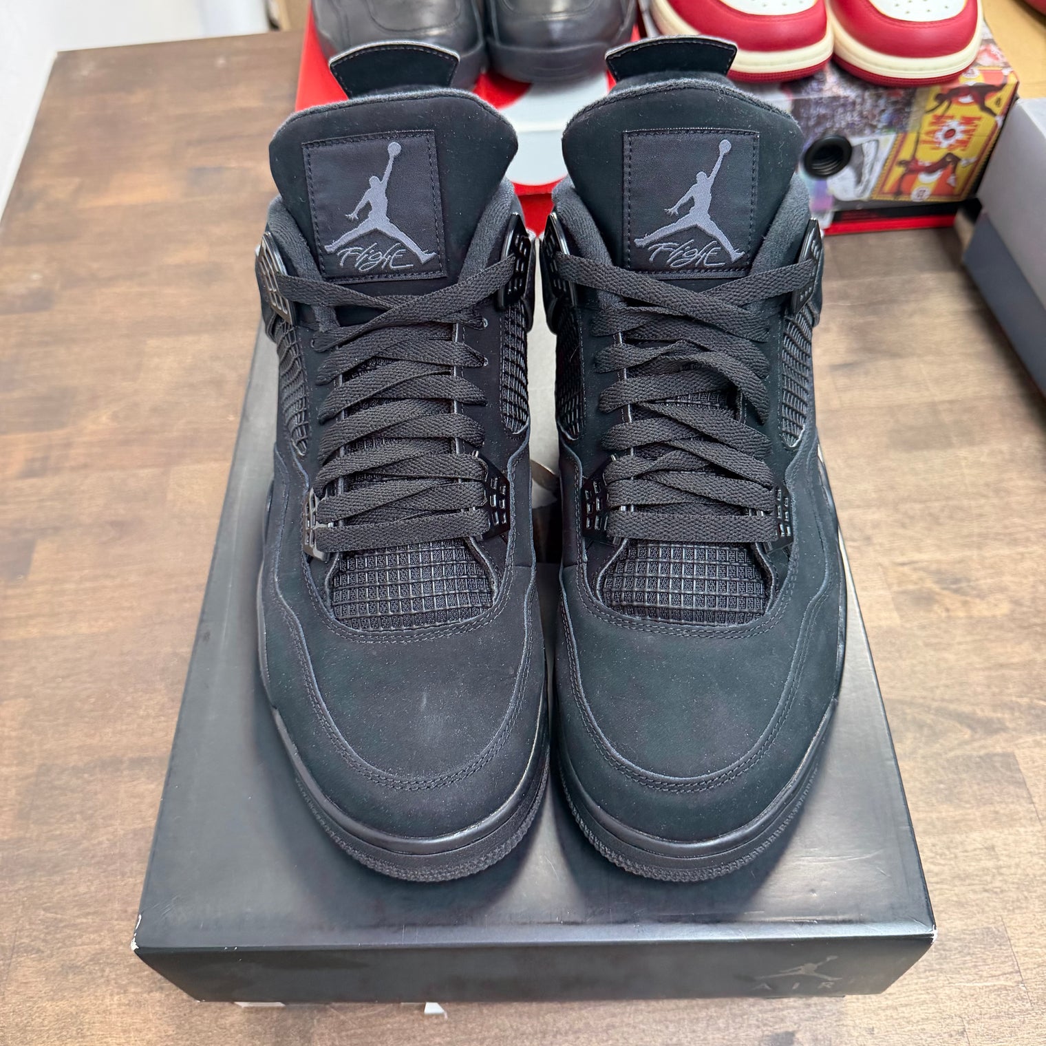 Black Cat Jordan 4 Retro (2020) (Lightly Worn)