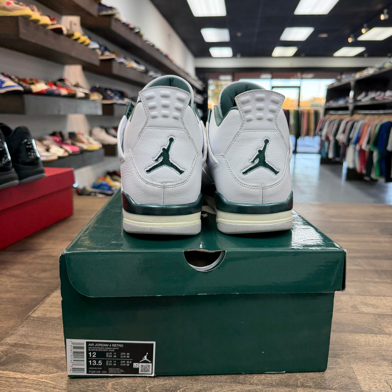 Oxidized Green Jordan 4 Retro (USED)