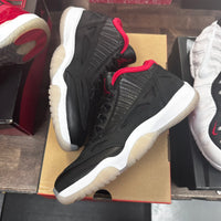 Bred Jordan 11 Low IE (USED)