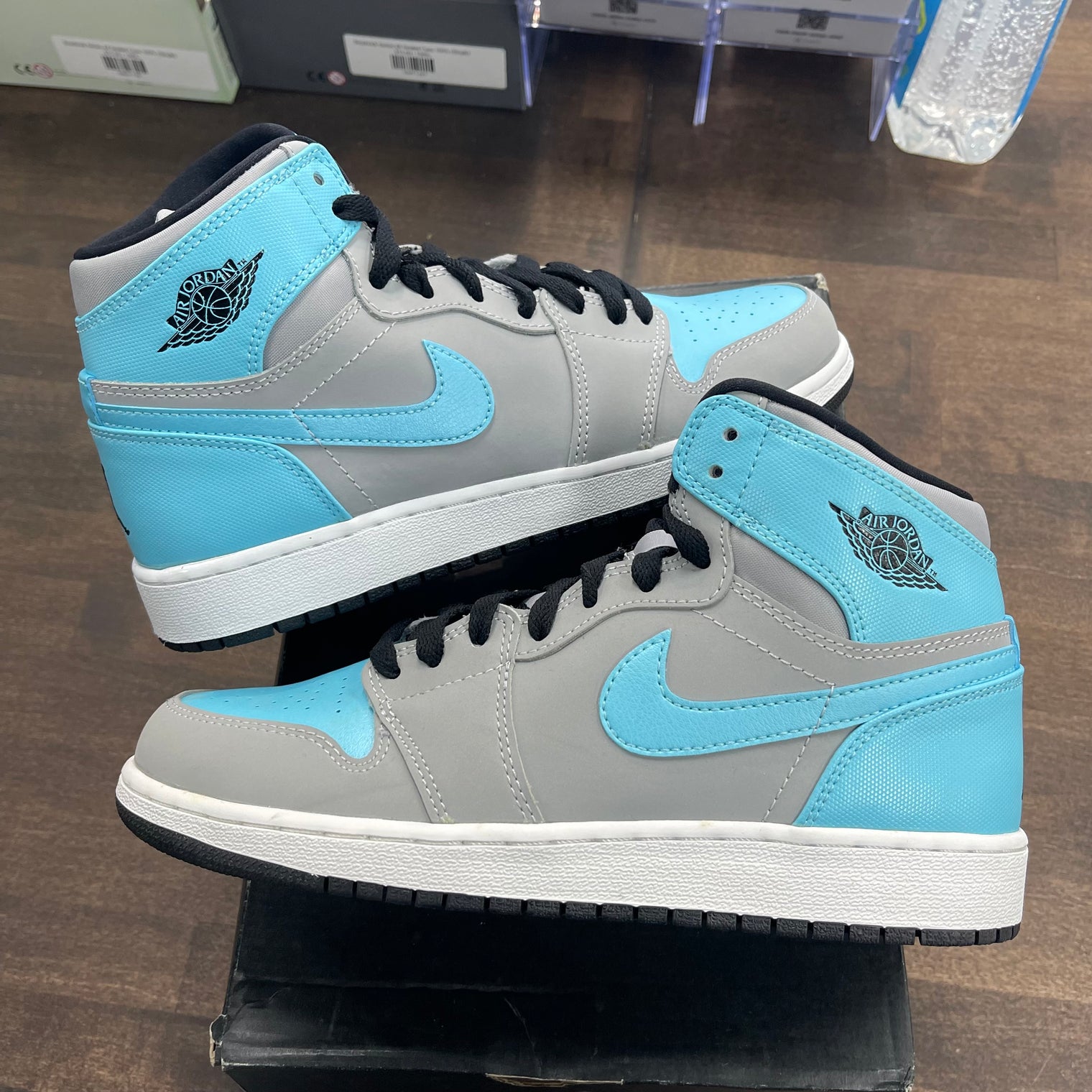 Tide Pool Jordan 1 High (GS)