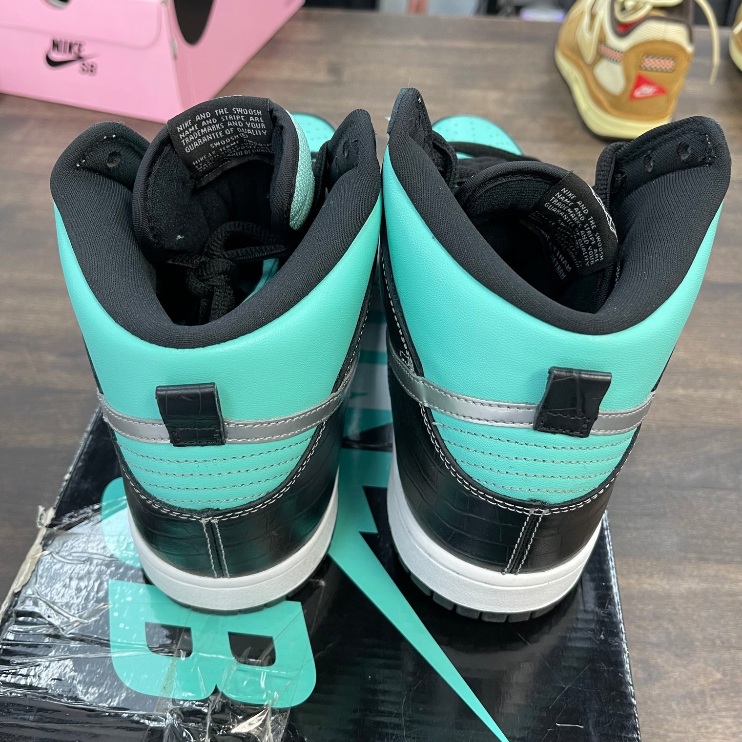 Nike Dunk High Diamond Supply Co. (Like New)