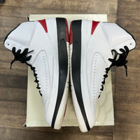 Chicago Jordan 2 Retro (2022) (USED)