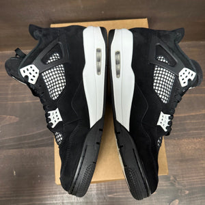 Jordan 4 Retro White Thunder Size 12 (Pre-Owned) - Image 3