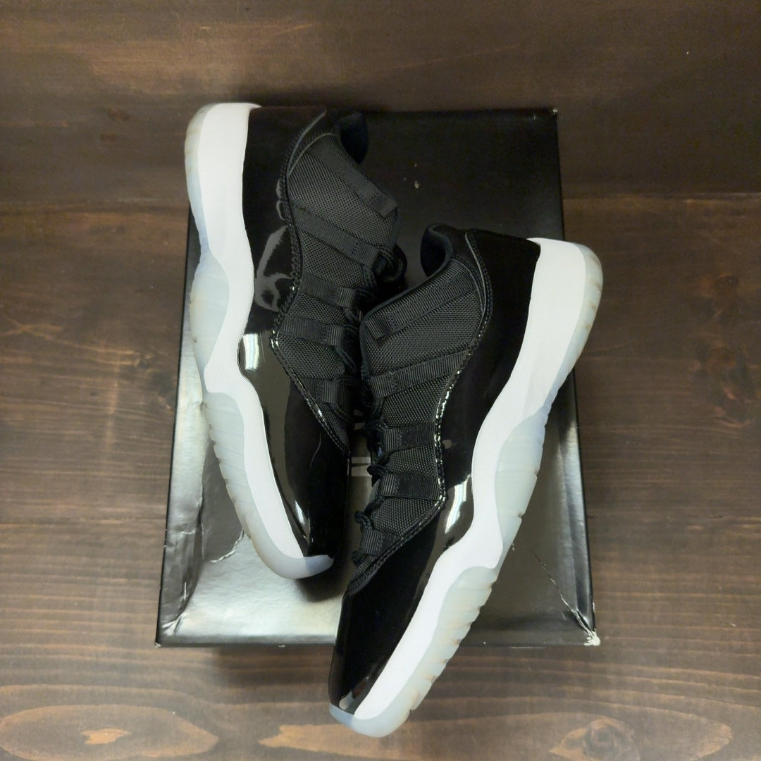 Jordan 11 Retro Low Space Jam Size 9.5 (Pre-Owned)