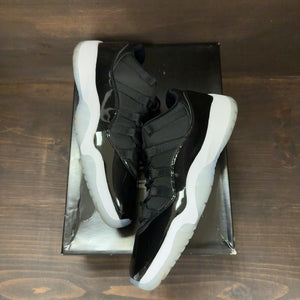 Jordan 11 Retro Low Space Jam Size 9.5 (Pre-Owned)