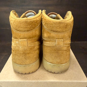 Jordan 1 Retro High Wheat Size 8.5 (Pre-Owned) - Image 4