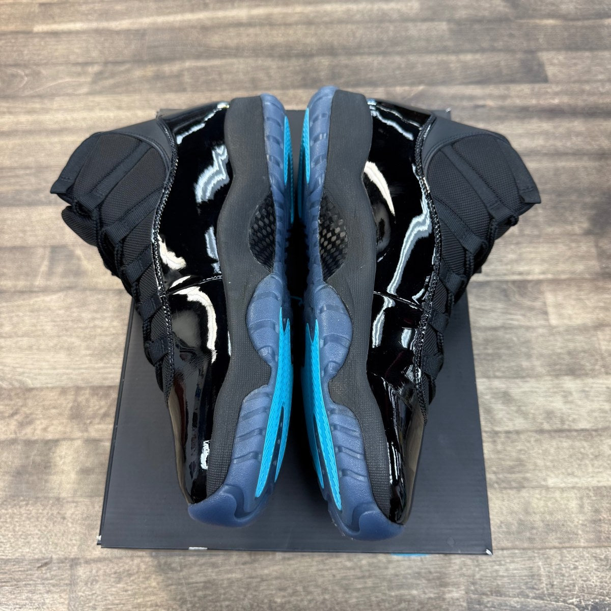 Jordan 11 Retro Gamma Blue (2025) - Image 2