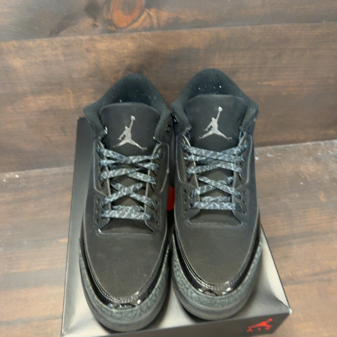 Jordan 3 Retro Black Cat (2025) - Image 3