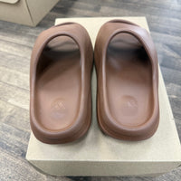 Flax Yeezy Slide (USED, No Box)
