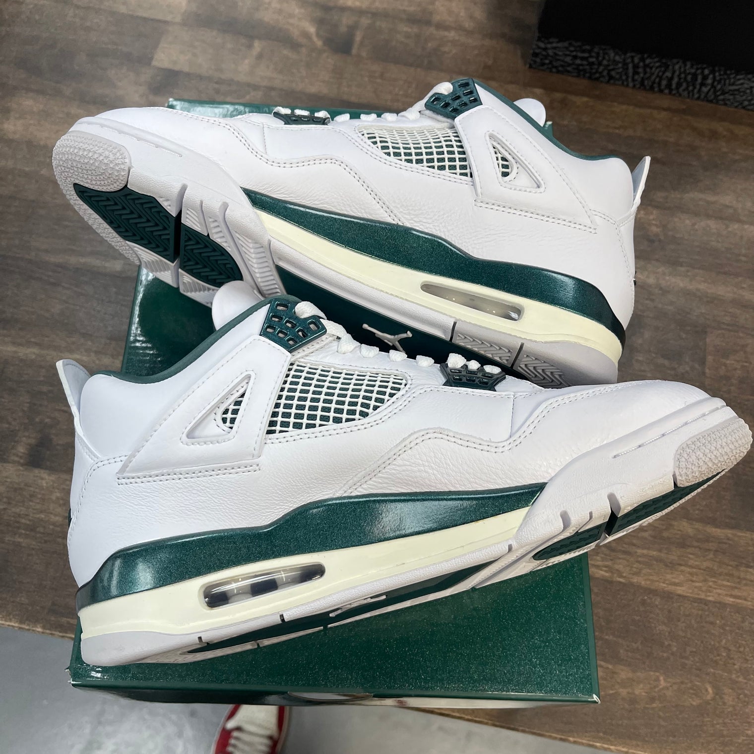 Oxidized Jordan 4 (USED)