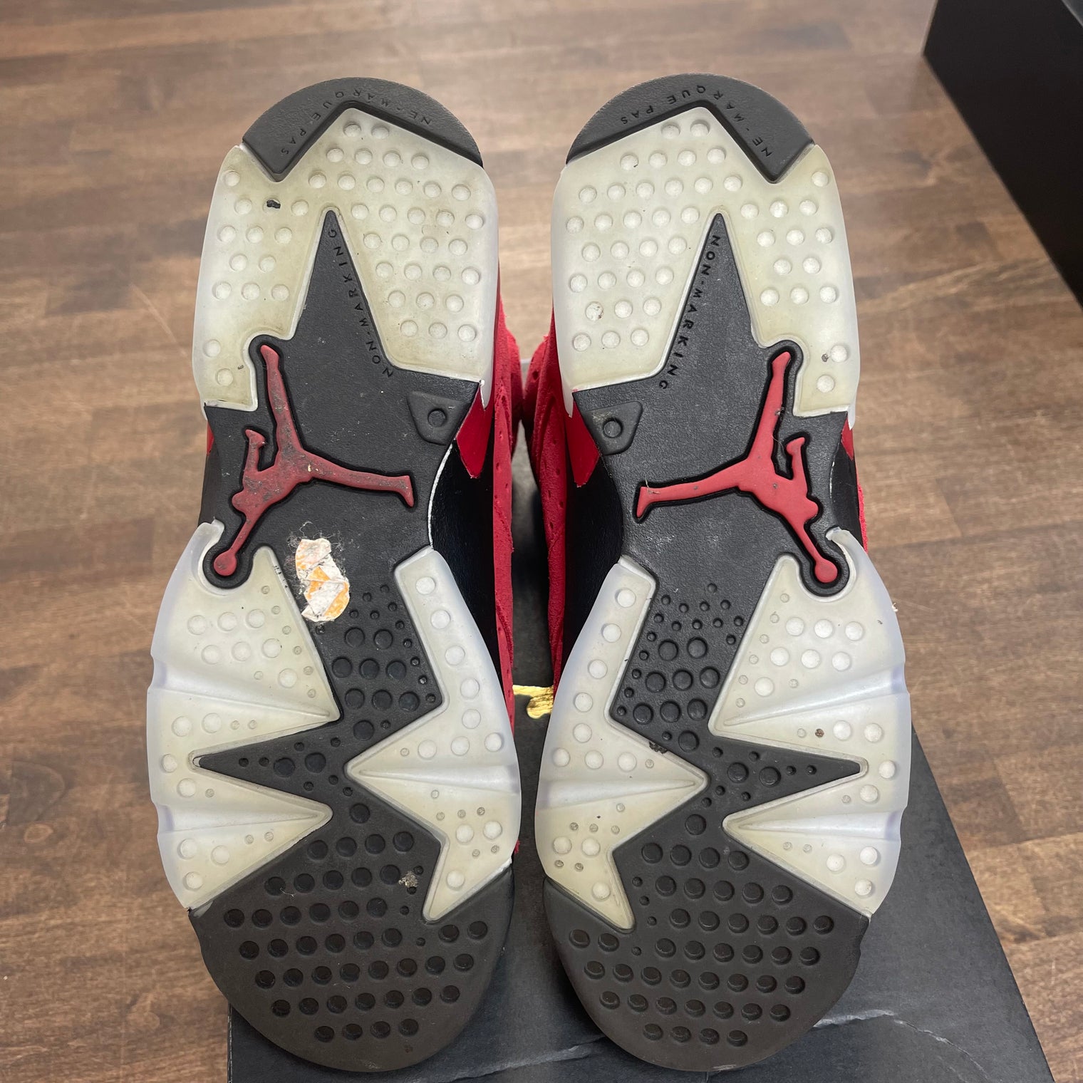 (GS) Toro Jordan 6  (USED)