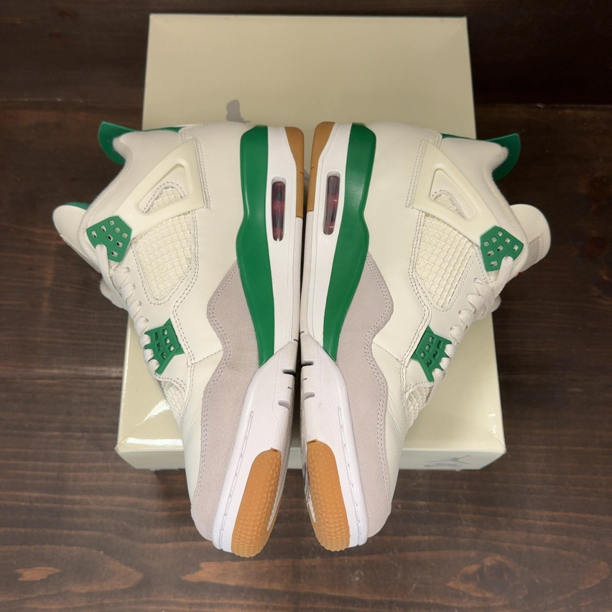 Jordan 4 Retro SB Pine Green - Image 4