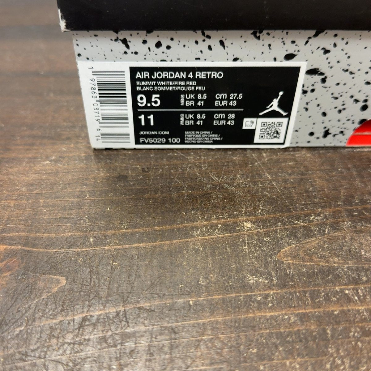 Jordan 4 Retro White Cement (2025) Size 9.5 (Pre-Owned) - aux