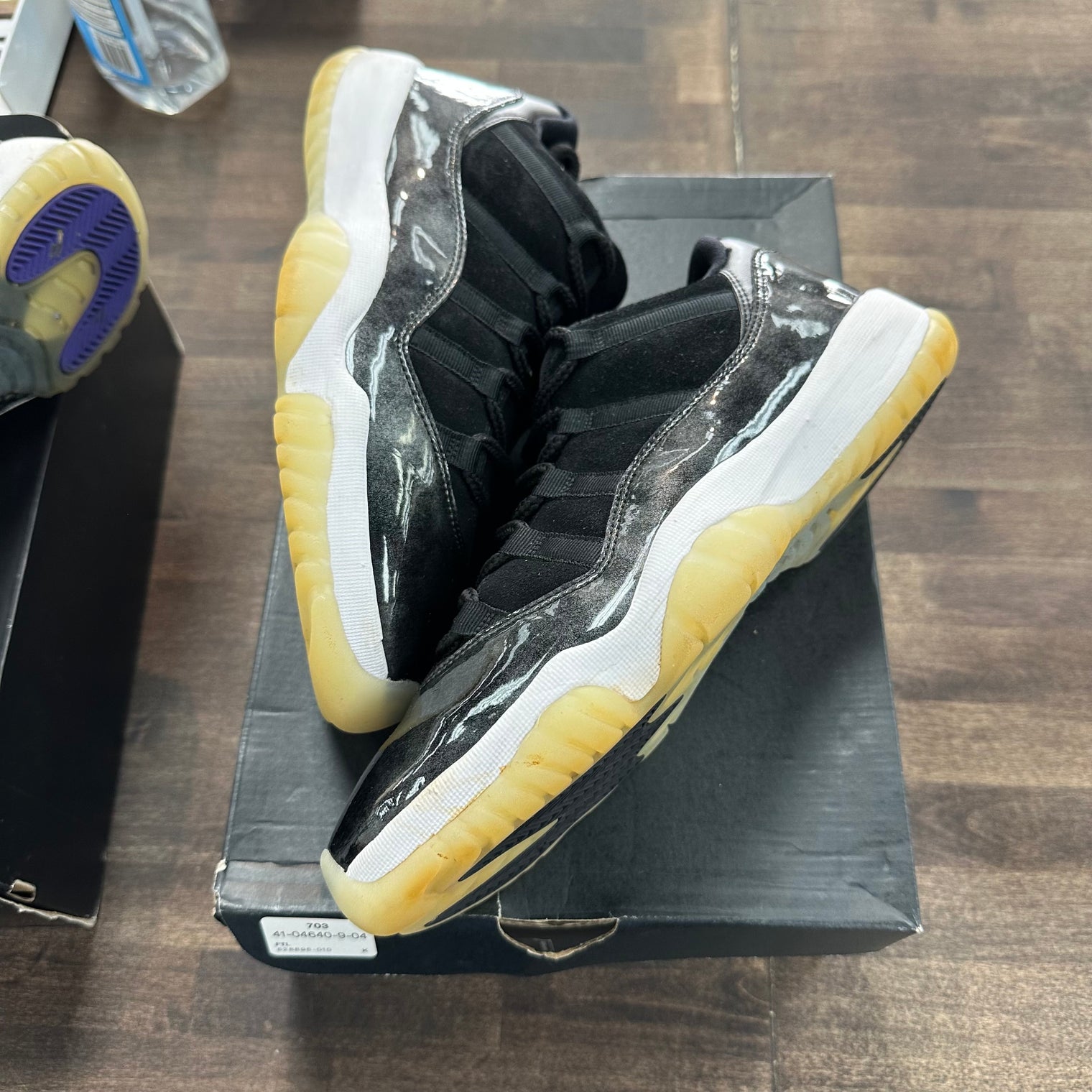 Air Jordan 11 Retro Low Barons (Used)