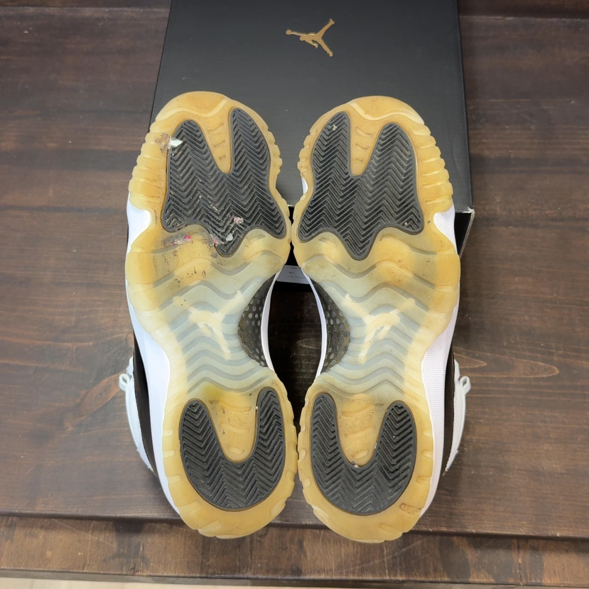 Jordan 11 Retro DMP Gratitude (2023) - Image 8