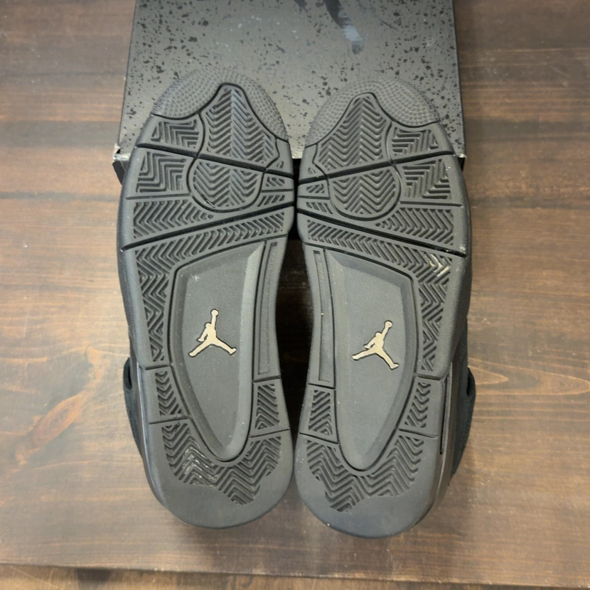 Jordan 4 Retro Black Cat (2025) (GS) - Image 8
