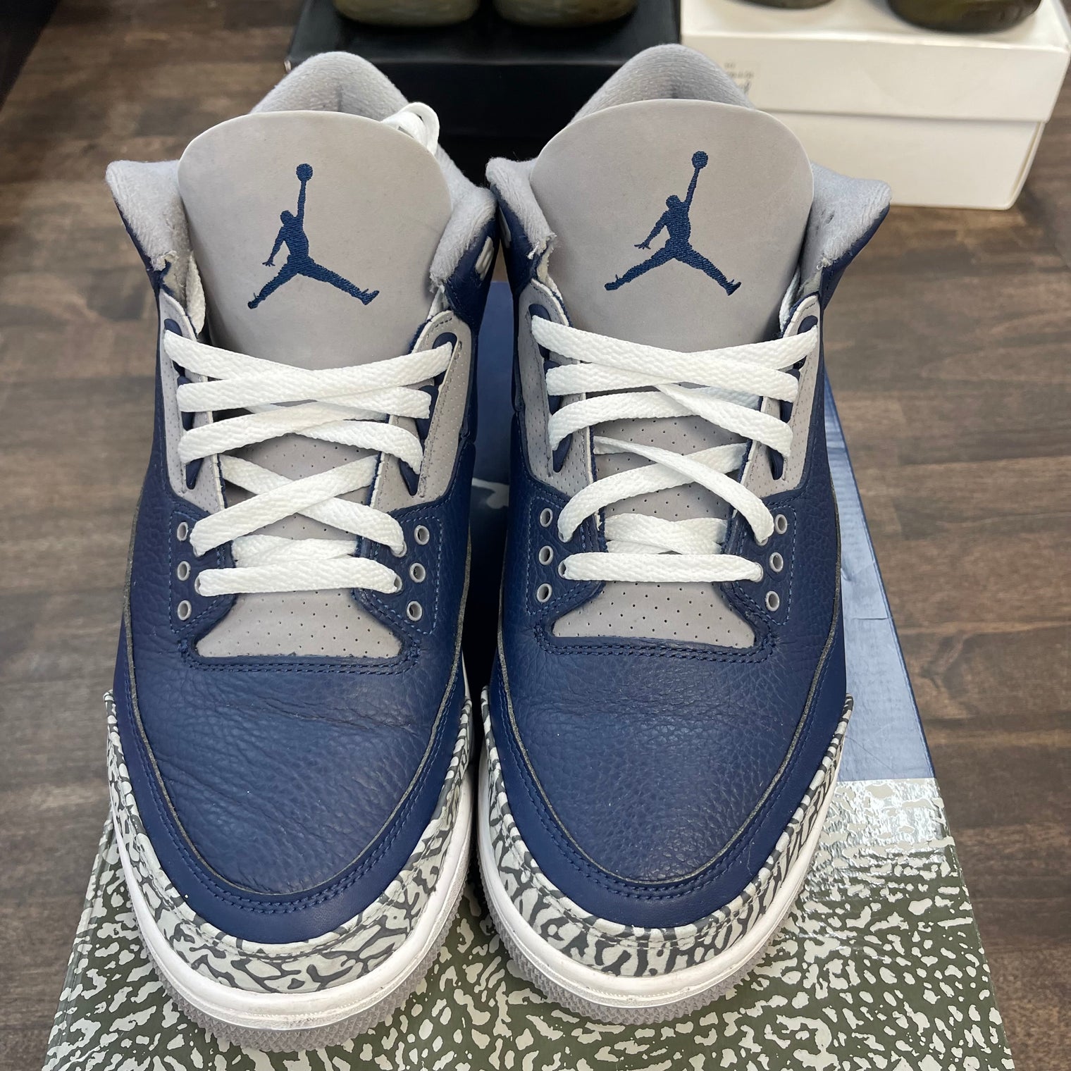 Georgetown Jordan 3 Retro (USED)