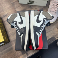 Jordan 1 Retro High Dark Mocha (US 8.5) (Lightly Worn)