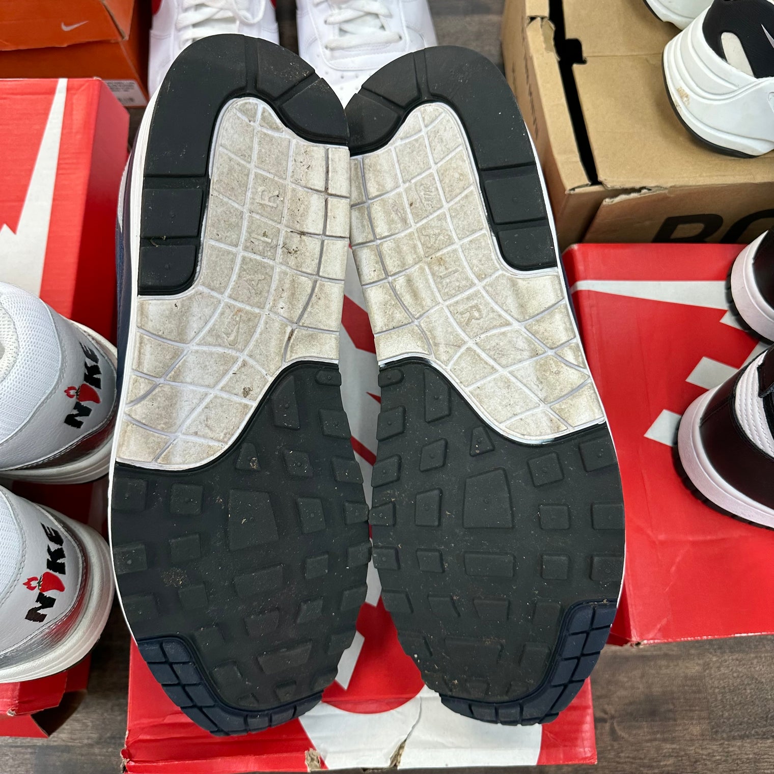 Obsidian Air Max 1 LV8 (USED, Replacement Box)