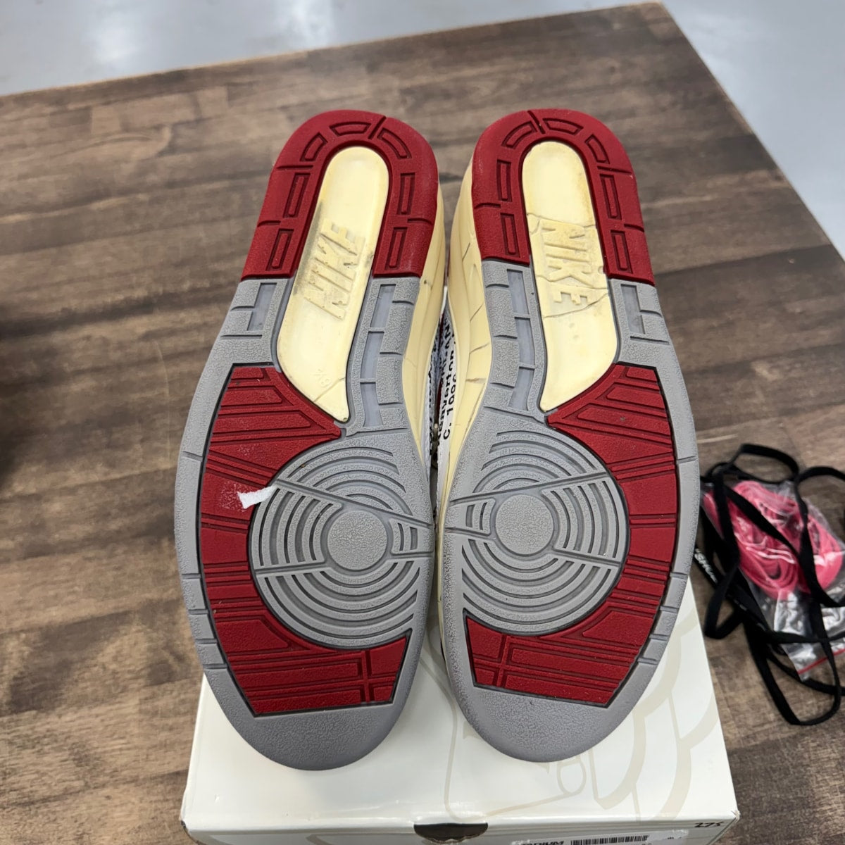 Jordan 2 Retro Low SP Off-White White Red - Image 4