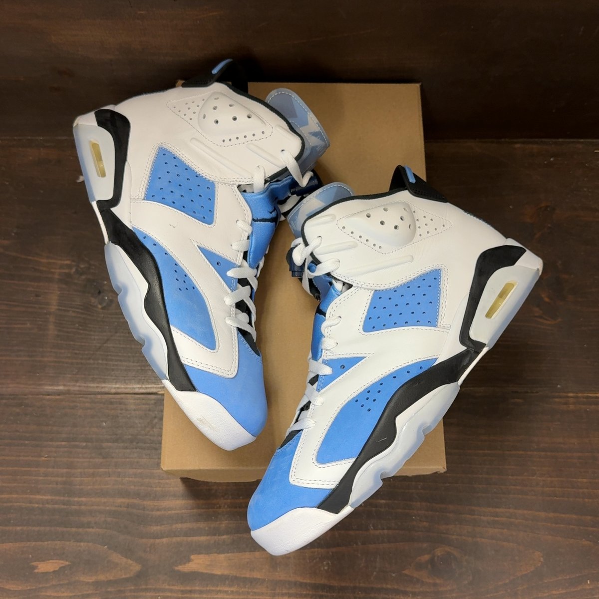 Jordan 6 Retro UNC White Size 11 (Pre-Owned) - back