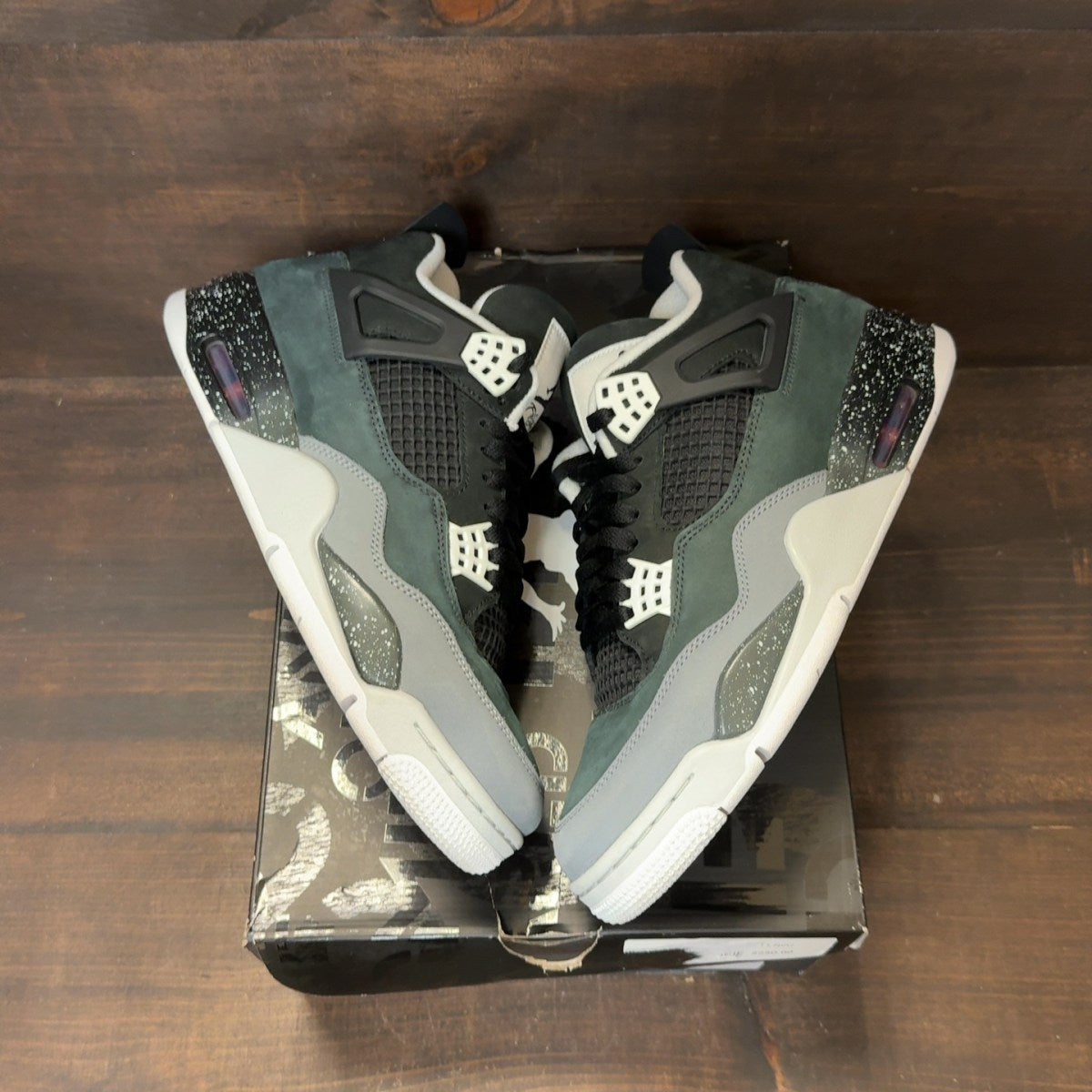 Jordan 4 Retro Fear (2024) - Image 2