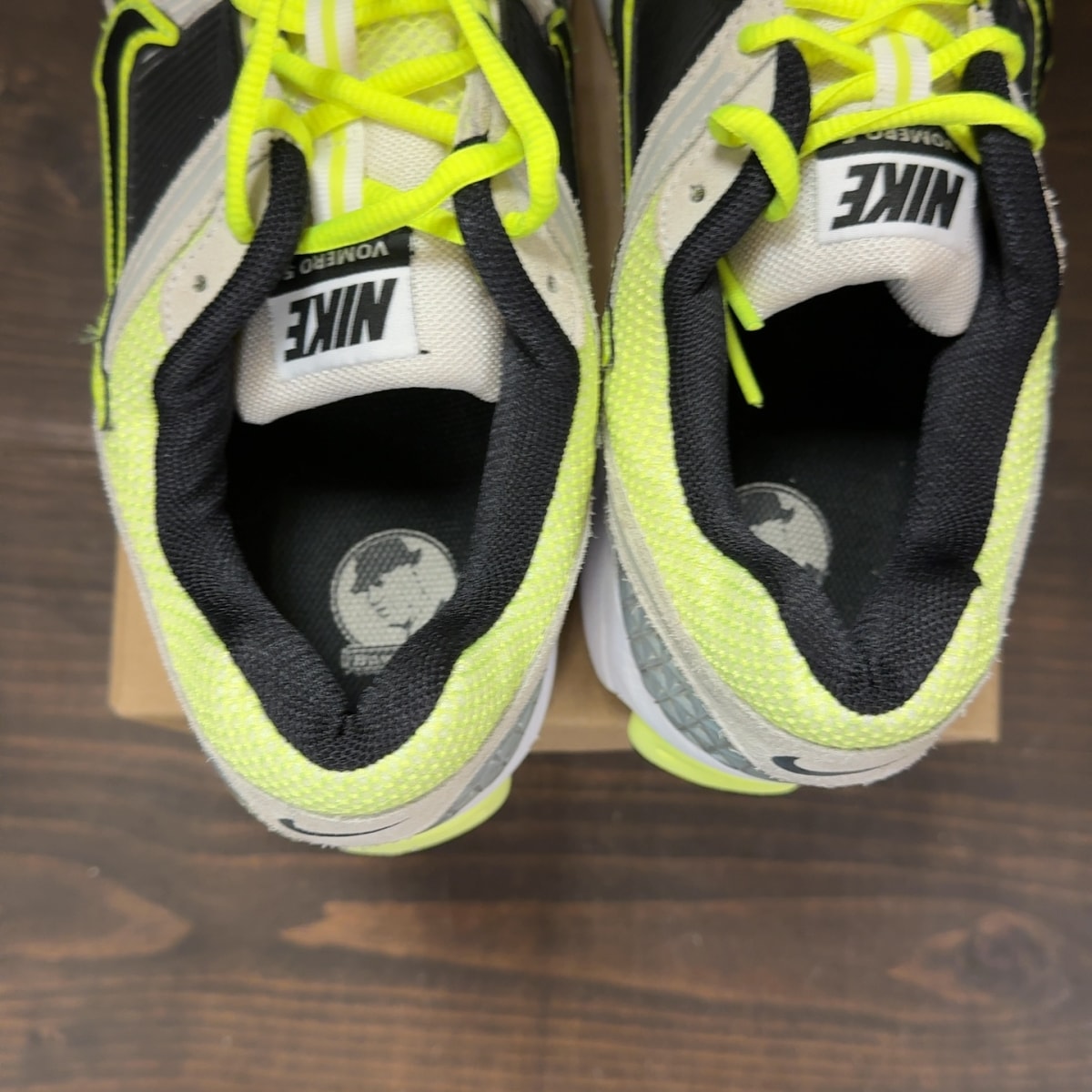 Nike Zoom Vomero 5 Life Lime Size 10.5 (Pre-Owned) - Image 6