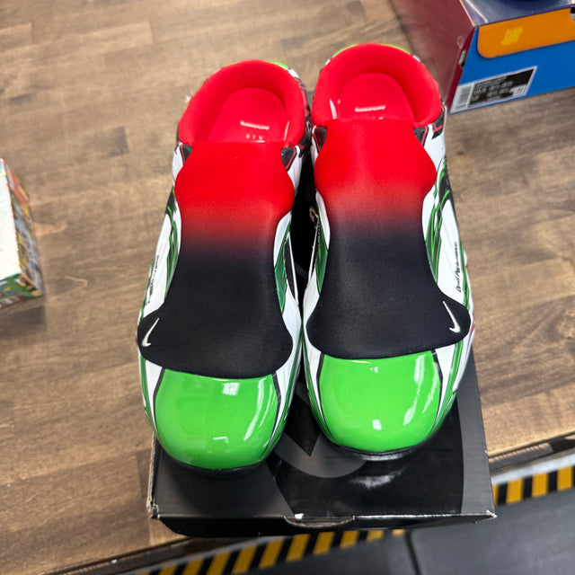 Supreme White Gym Red Clogposite (USED)