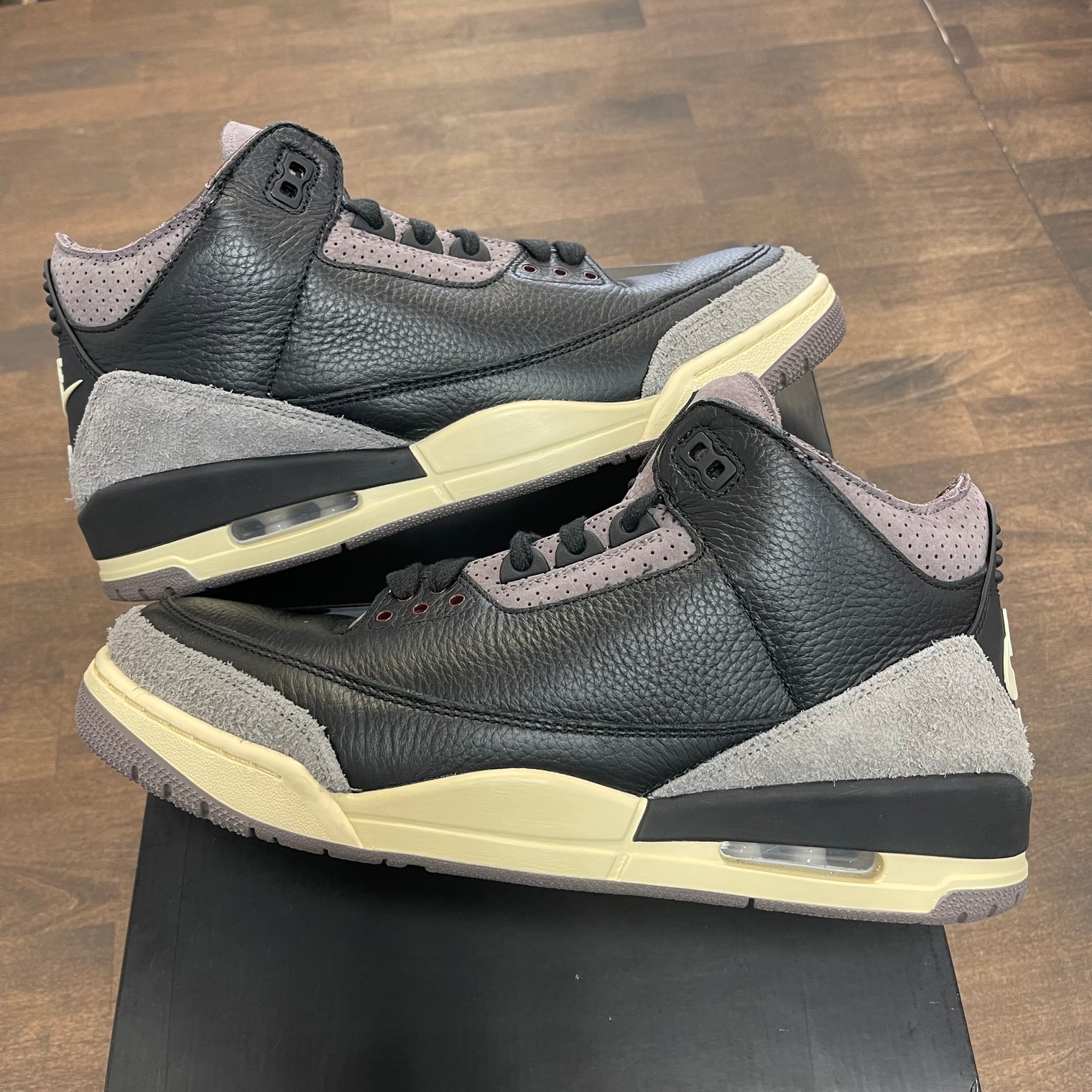 (W) While You Were Sleeping A Ma Maniere Jordan 3 (Used)