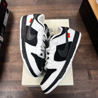 Tightbooth SB Dunk Low (USED)