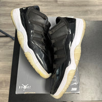 72-10 Jordan 11 Low (USED;NO LID)