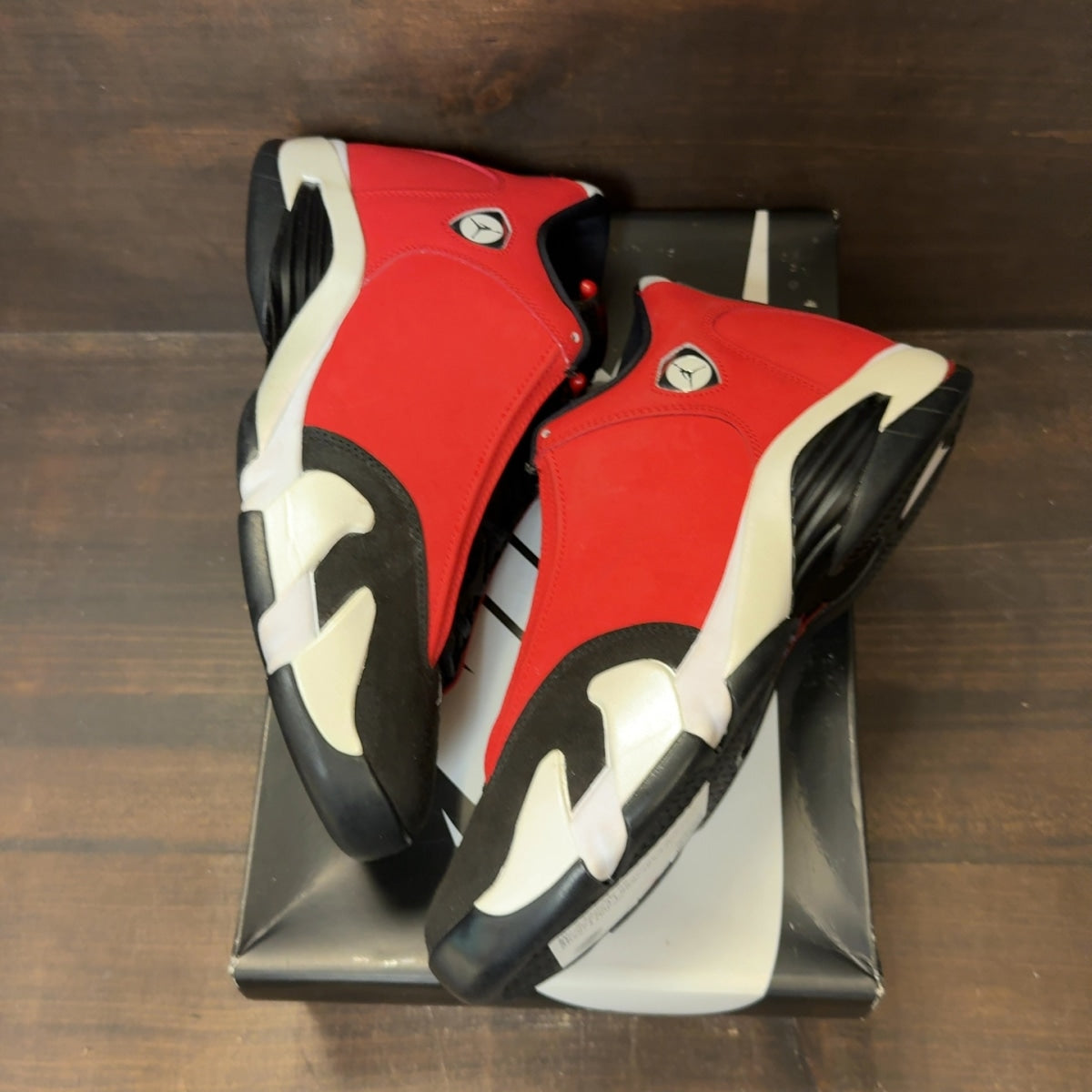 Jordan 14 Retro Gym Red Toro Size 10 (Pre-Owned) - Image 2