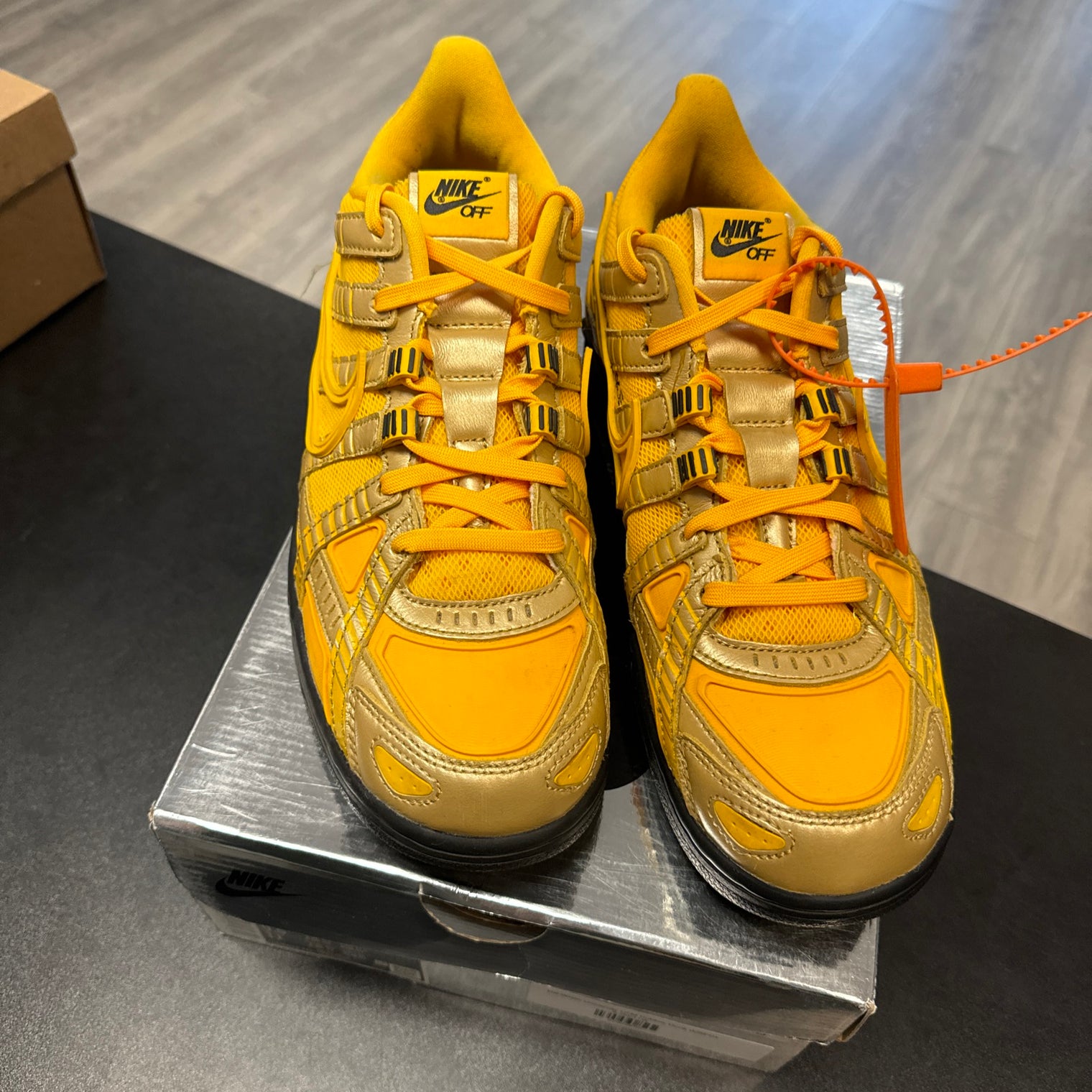 Off-White University Gold Rubber Dunk (USED)