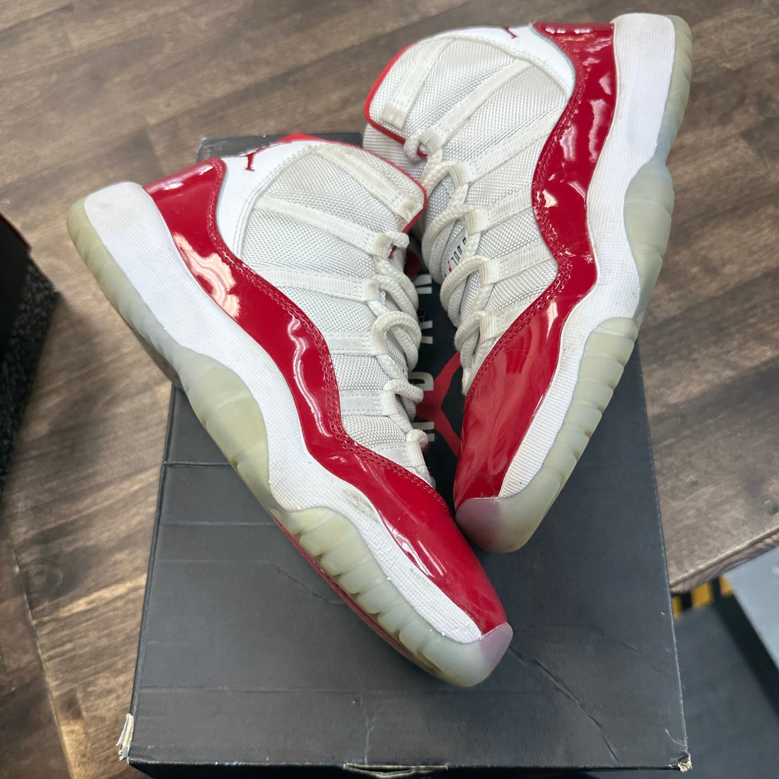 Cherry Jordan 11 (GS) (USED)