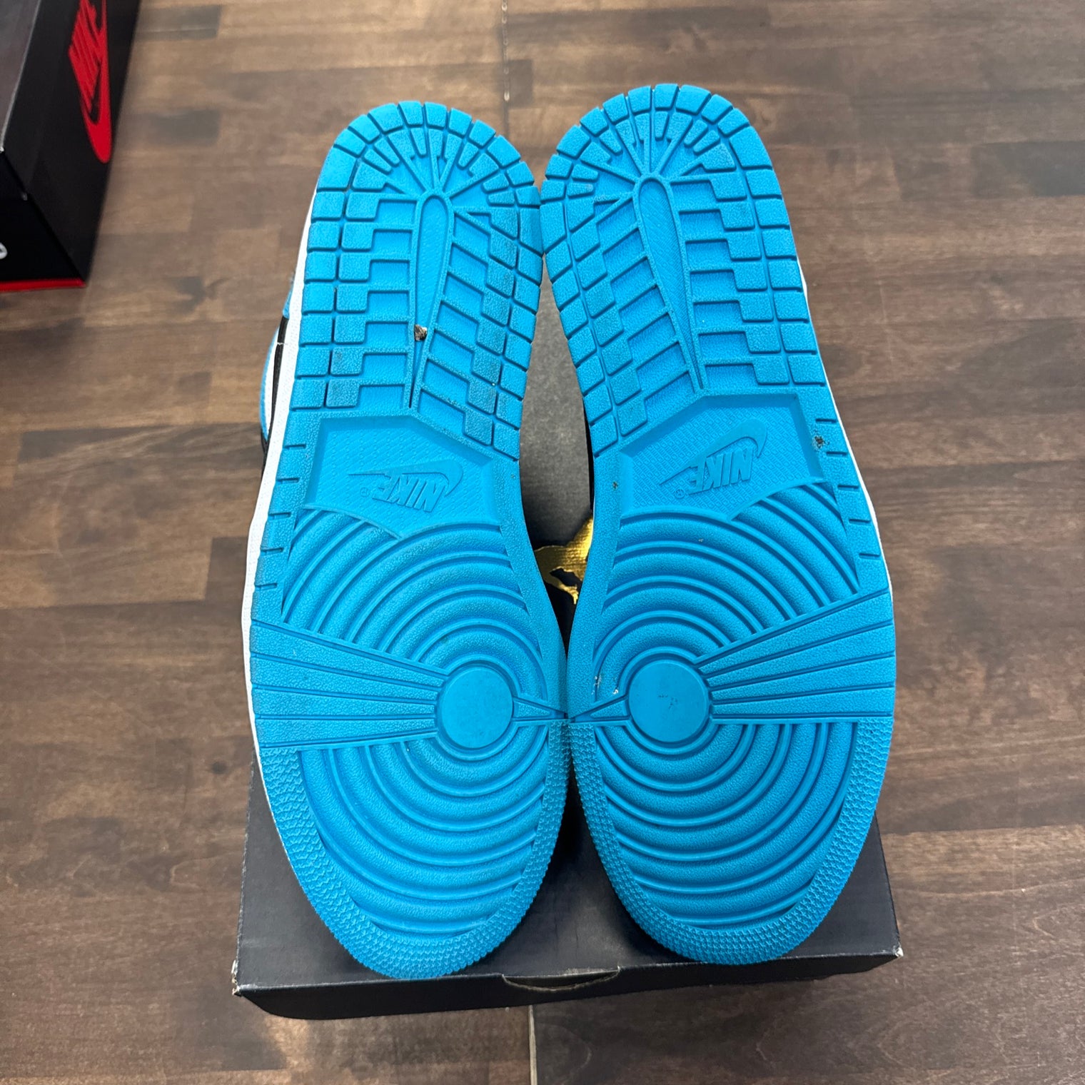 Laser Blue Jordan 1 Low (USED)