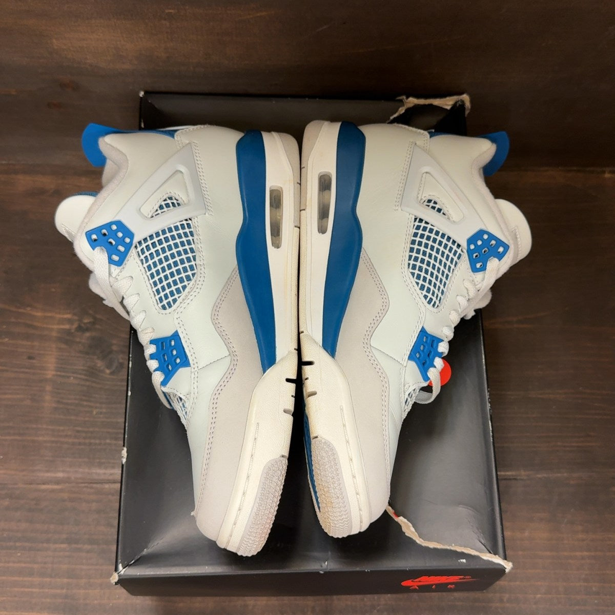 Jordan 4 Retro Military Blue (2024) - Image 4