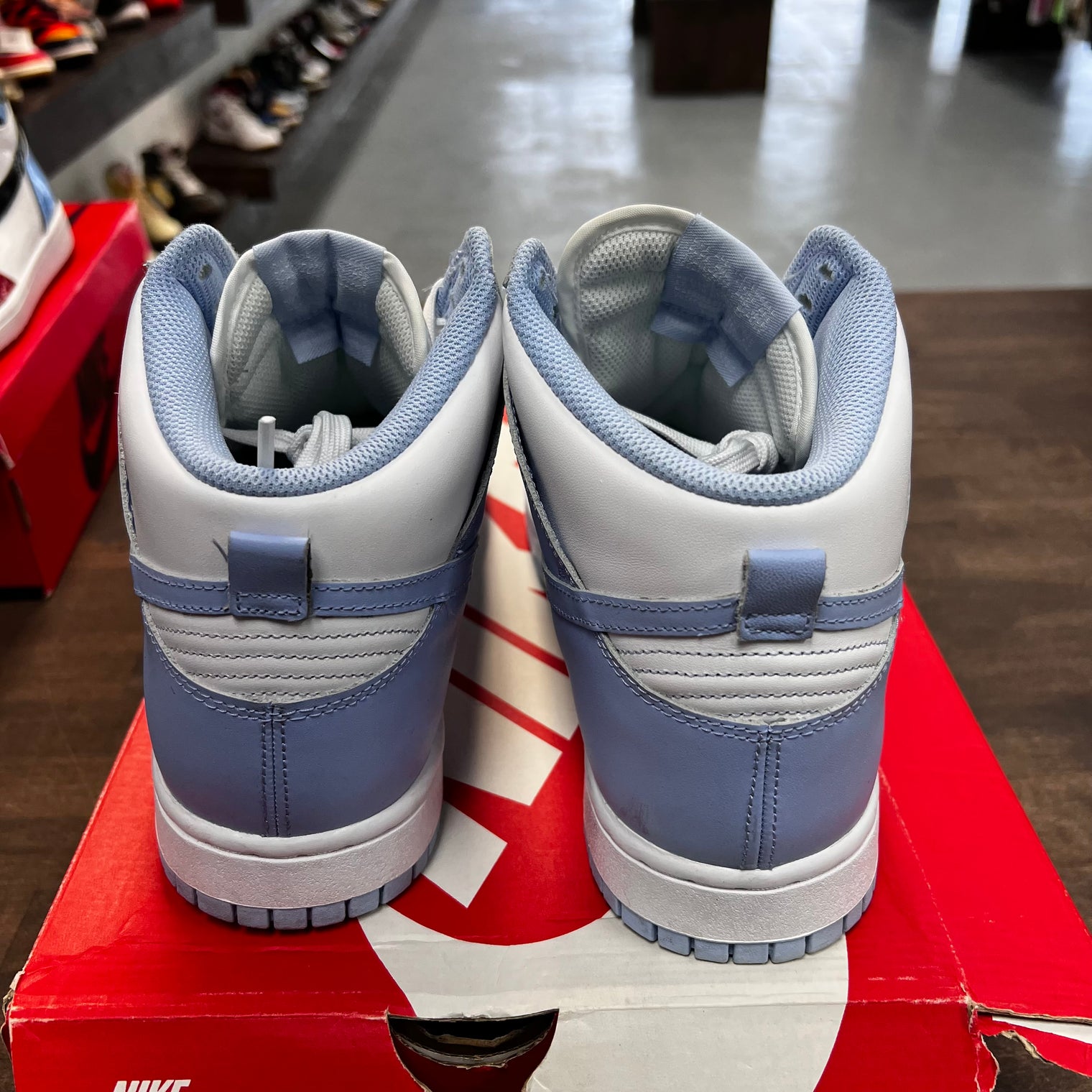 Aluminum Dunk High (W) (USED)