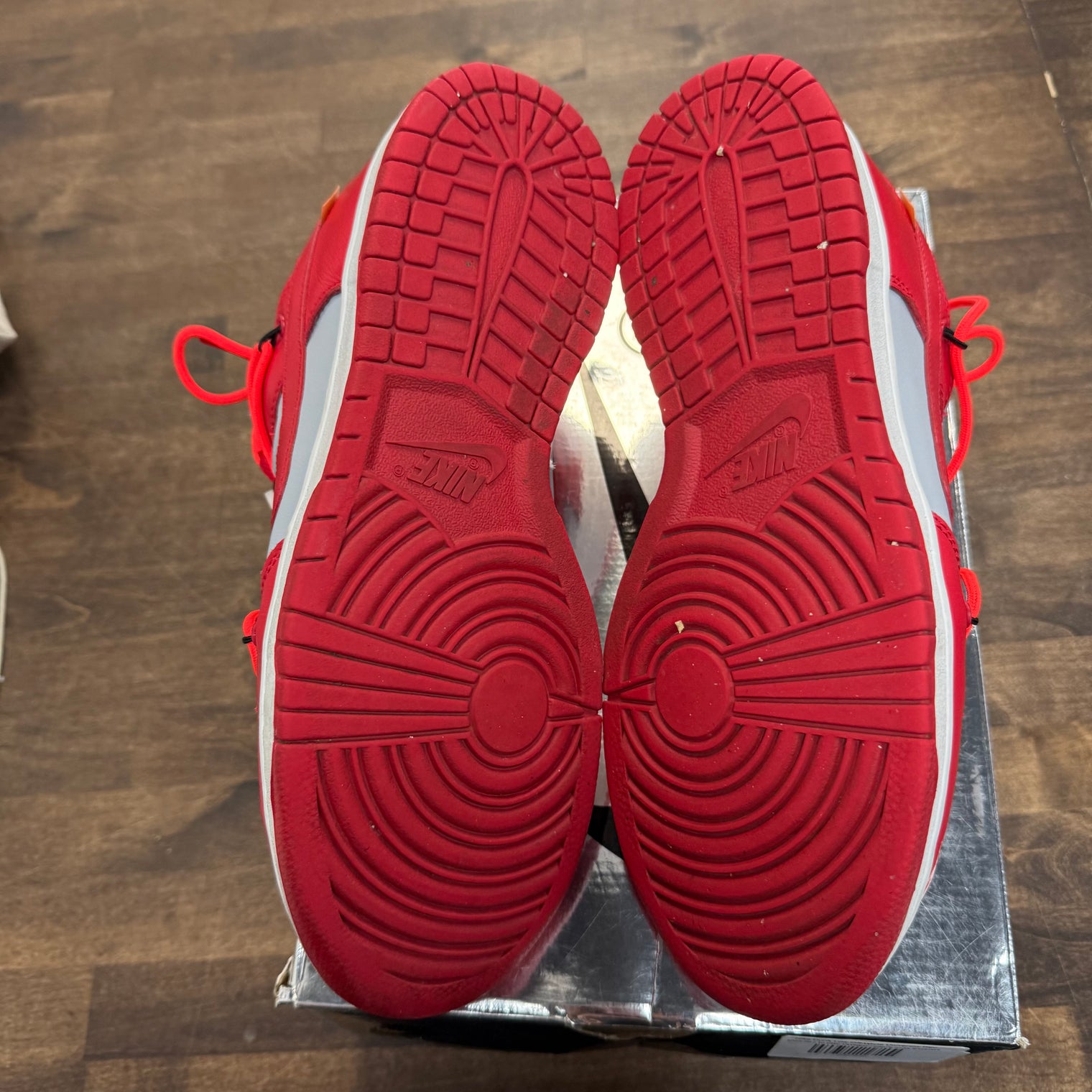 University Red Off-White Dunk Low (USED)