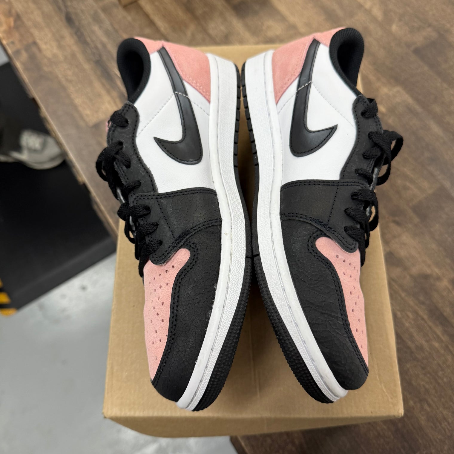 Bleached Coral Jordan 1 Low OG (USED, No Box)
