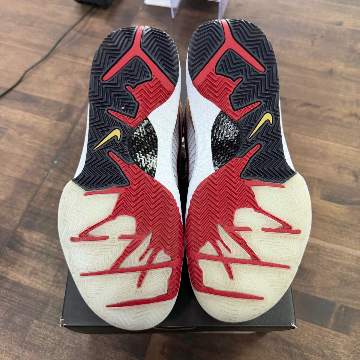 Nike Kobe 4 Protro Gold Medal (2024) - Image 4