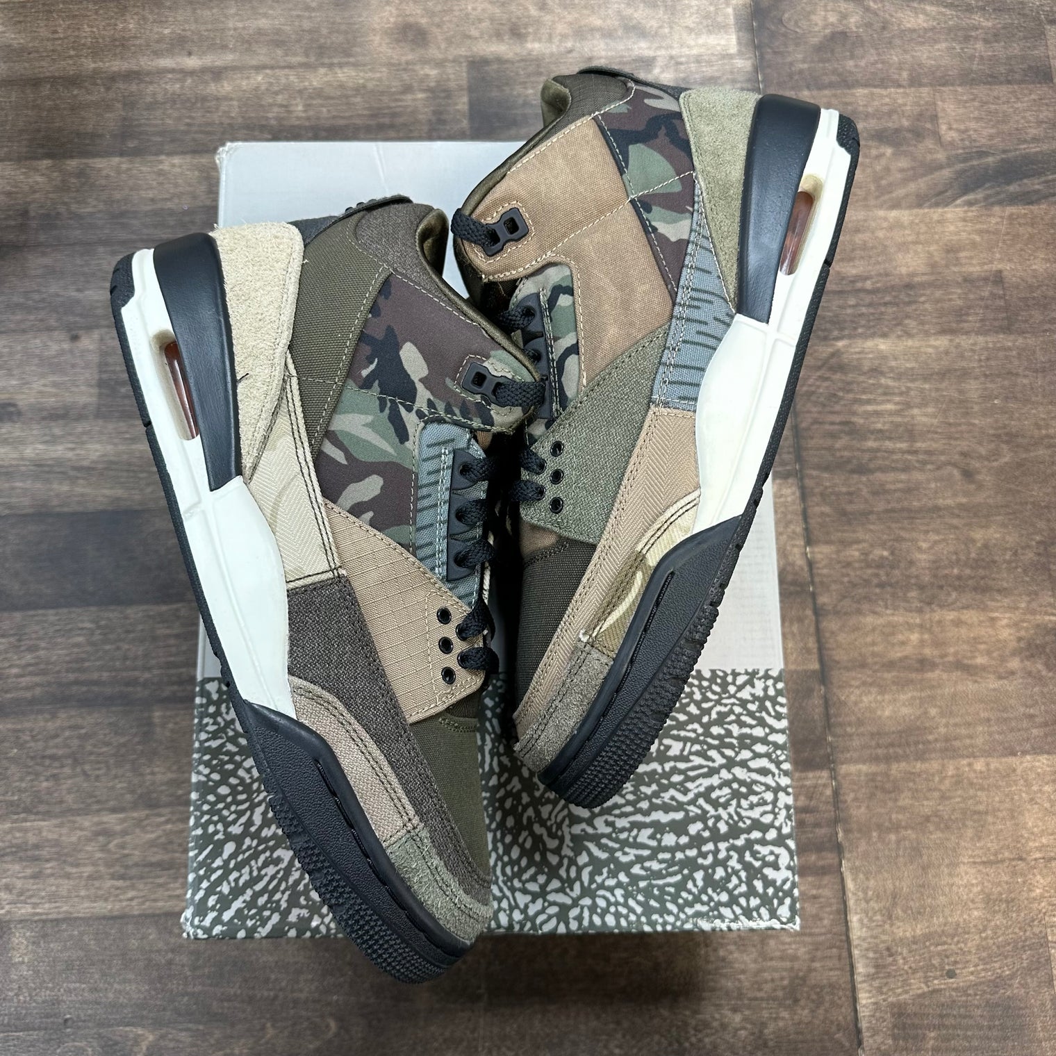 Patchwork Jordan 3 Retro (USED, Replacement Box)